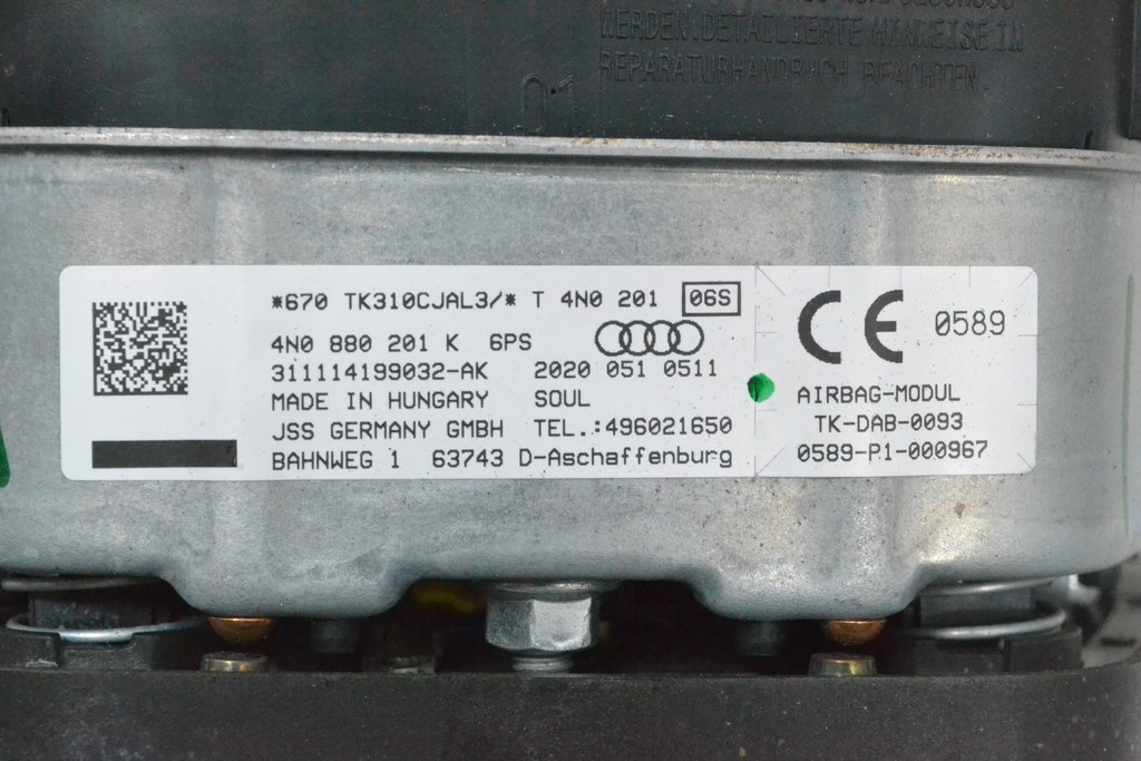 Подушка безопасности airbag в руль водительская  стрельнувшая Audi A7 C8 19-25 (01) — фото 2