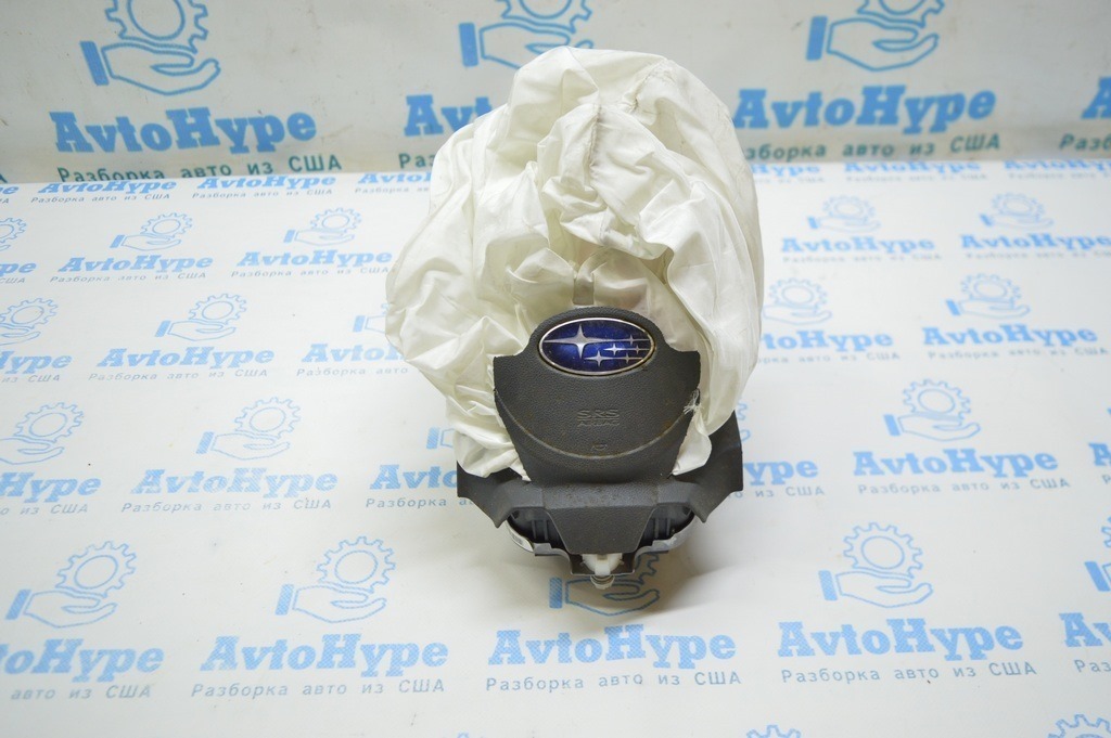Подушка безопасности airbag в руль водительская Subaru Outback 15-17 стрельнувшая
