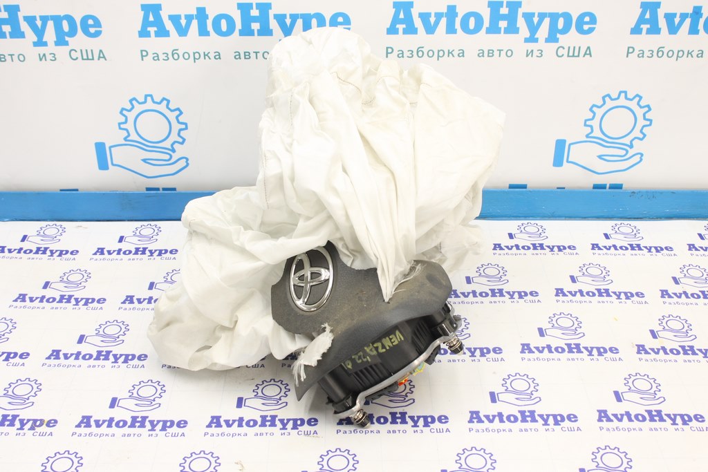 Подушка безпеки airbag у кермо водійська Toyota Venza 21-24 чорна, спрацьована (01)