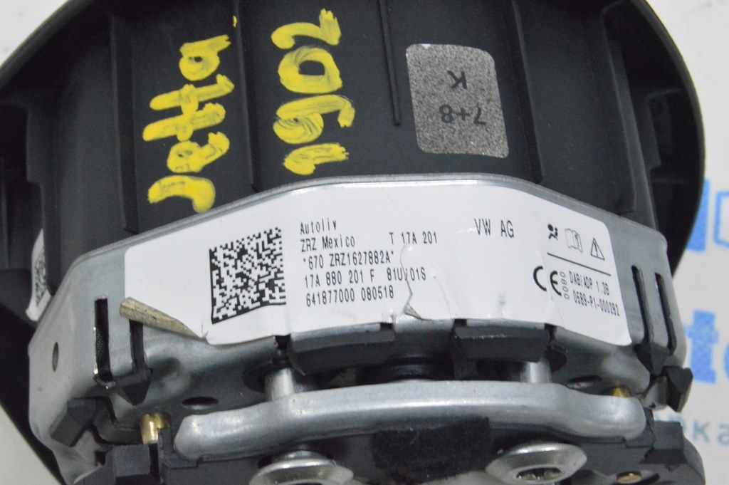 Подушка безопасности airbag в руль водительская VW Jetta 19- стрельнувшая (02) — фото 4