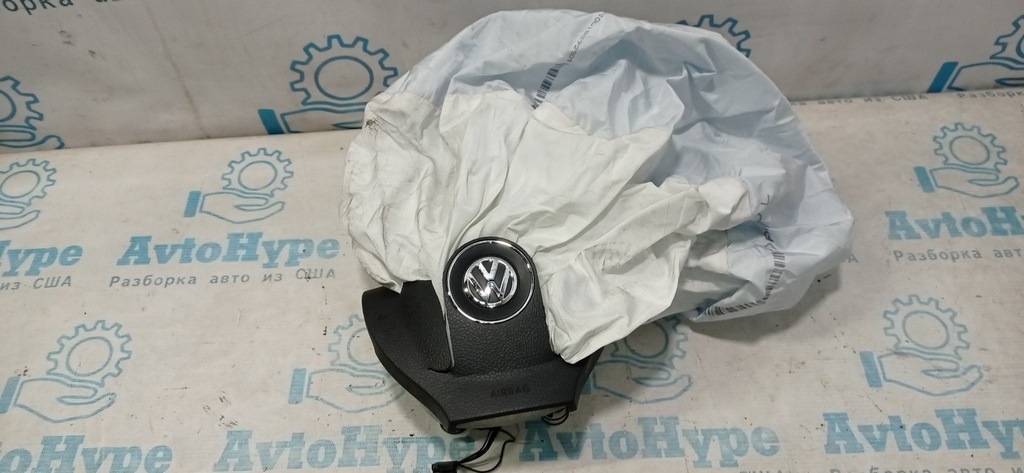 Подушка безопасности airbag в руль водительская VW Tiguan 12-17 (06) стрельнула