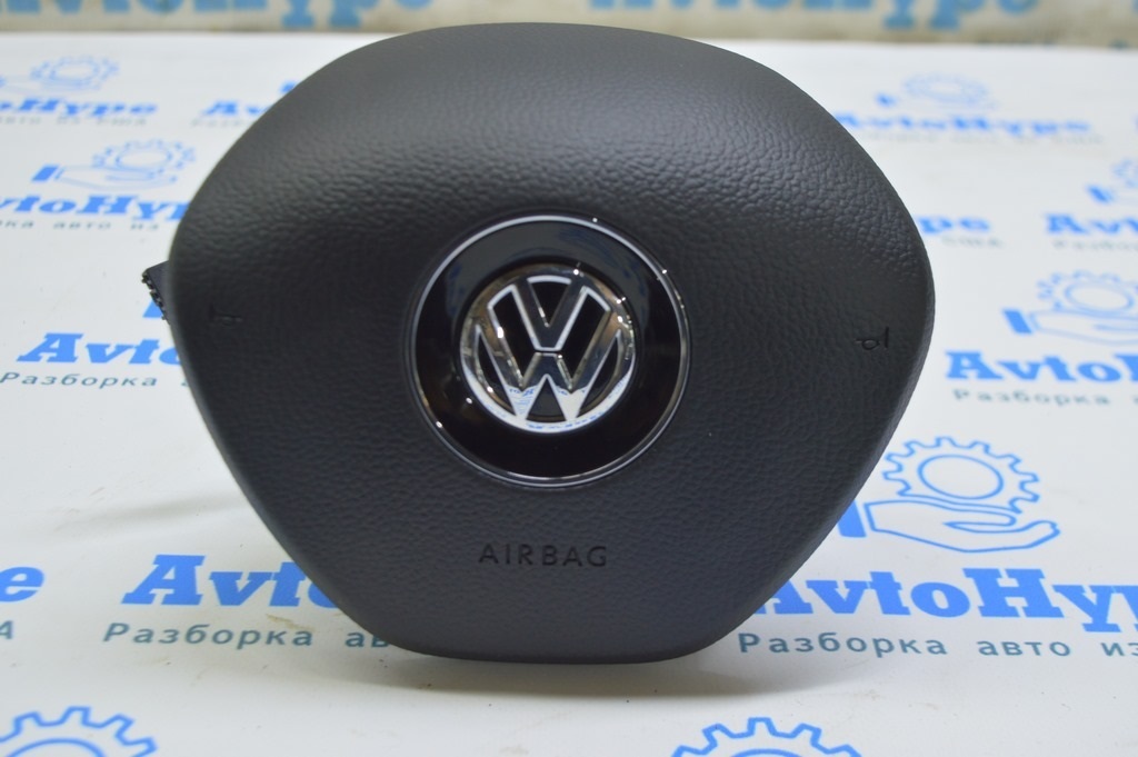 Подушка безопасности airbag в руль водительская VW Touareg 18- черн (01)