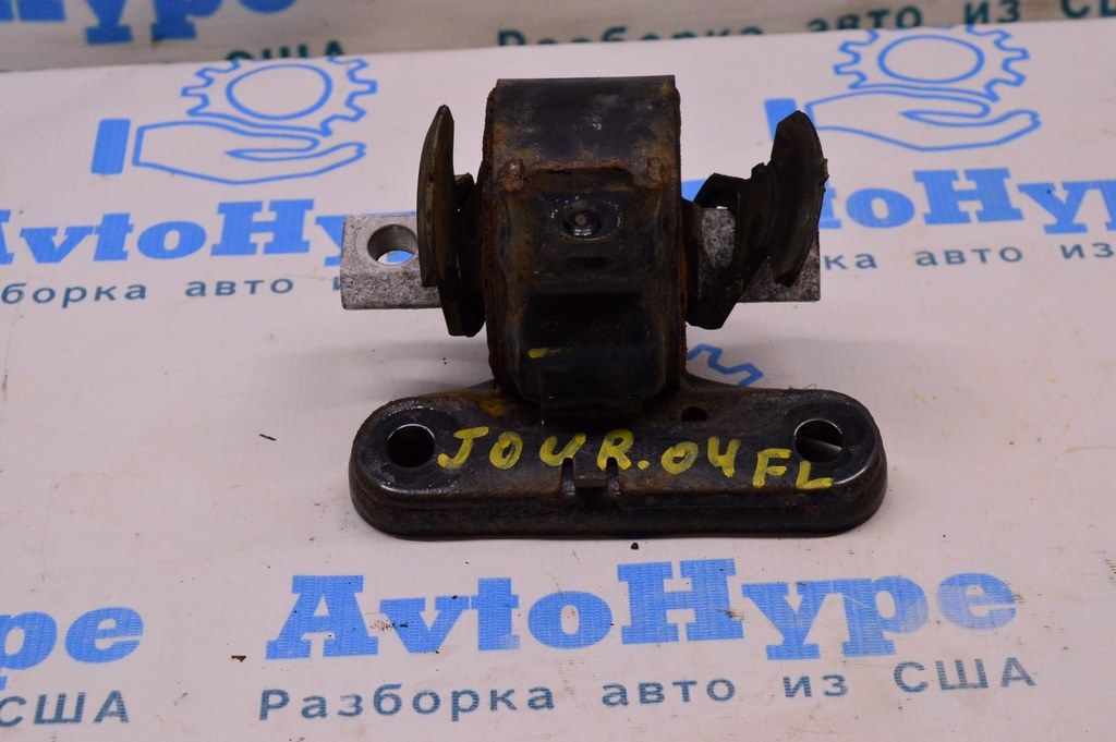 Подушка двигателя левая Dodge Journey 11- 3.6 fwd (04)