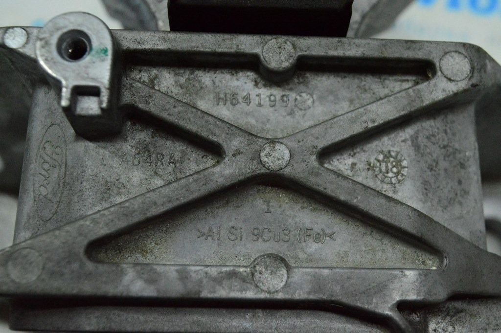 Подушка двигателя левая Ford Escape MK4 20- 1.5 FWD — фото 4