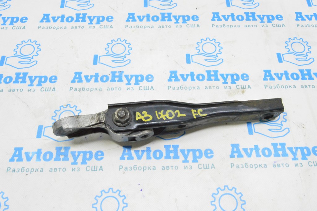 Подушка двигателя передняя Audi A3 8V 15-18 4d, 1.8T, 2.0T (02)