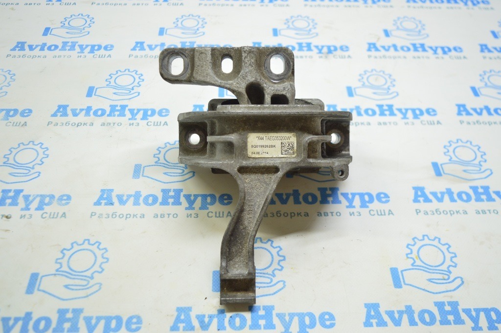 Подушка двигателя правая Audi A3 8V 15-19 4d, 1.8T, 2.0T