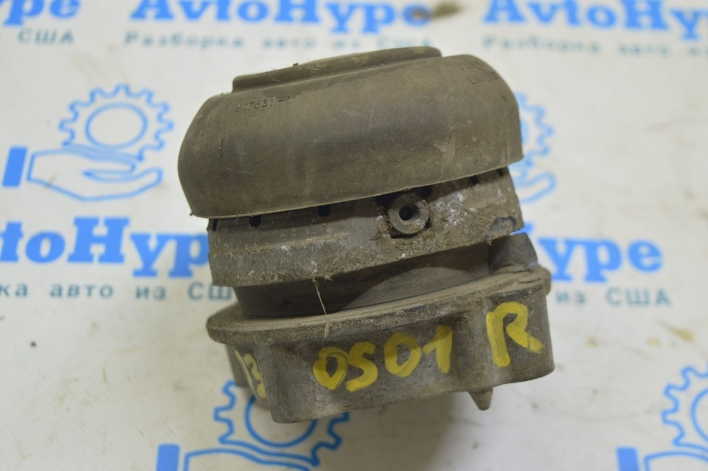 Подушка двигателя правая Audi A8 D3 03-09 (01) 3.0 электро