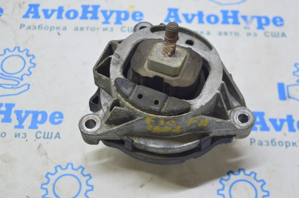 Подушка двигателя правая BMW F30 12-18 awd (02)