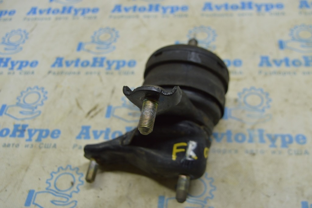 Подушка двигателя правая Lexus RX300 RX330 RX350 04-09