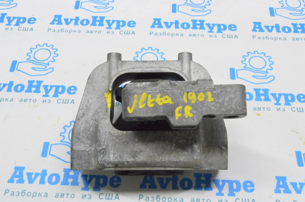 Подушка двигателя правая VW Jetta 19- (02) сломано ухо, потрескана, нет фрагмента