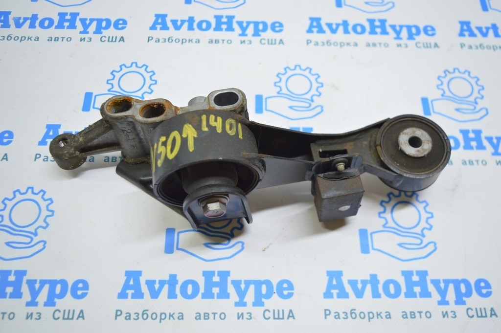 Подушка двигателя верхняя кронштейн Toyota Camry v50 2.5 12-14 usa\euro