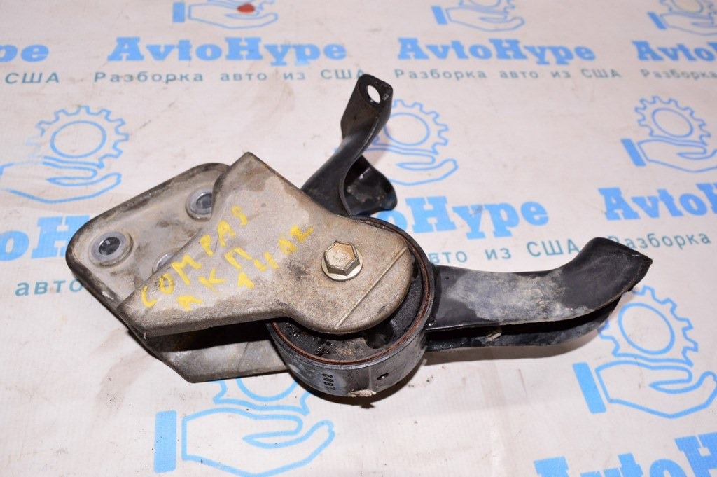 Подушка двигателя задняя Jeep Compass 11-16 2.0 — фото 2