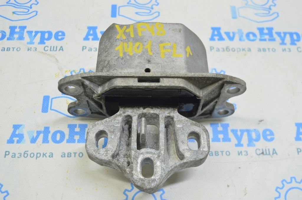 Подушка кпп BMW X1 F48 16-22 B46