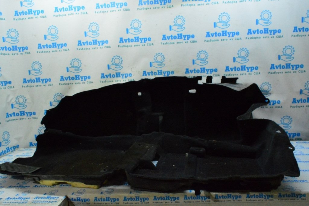 Покрытие пола HYUNDAI ELANTRA AD 17- (03)