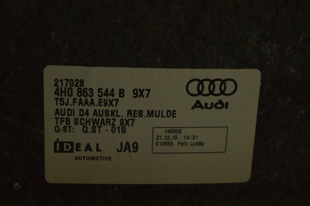 Покрытие пола (ниши) запаски  Audi A8 D4 10-17 — фото 3