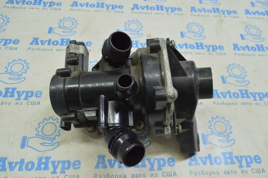 Помпа охлаждения с корпусом термостата в сборе Audi A4 B9 17- 2.0T — фото 3