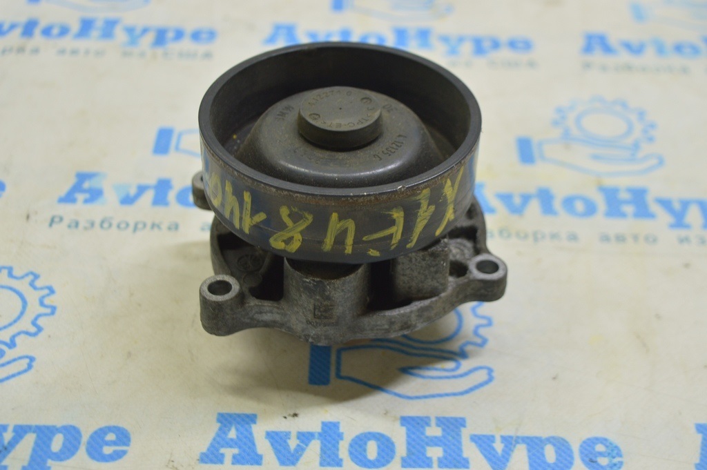 Помпа водяная BMW X1 F48 16-19 B46 (01)