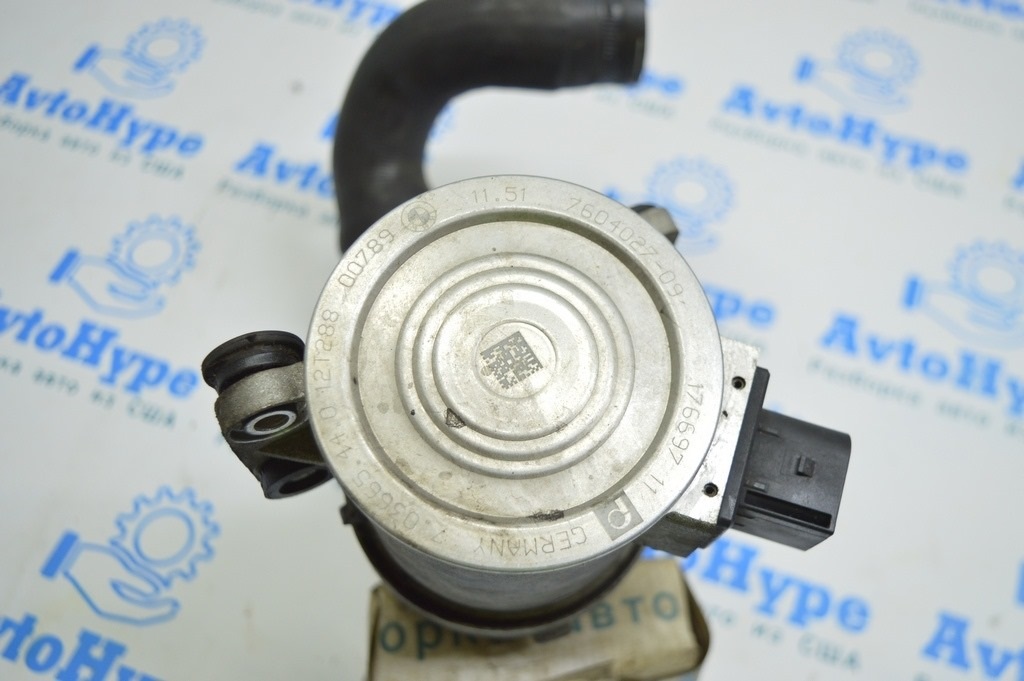 Помпа водяная BMW X3 F25 11-17 2.0T (02) — фото 3