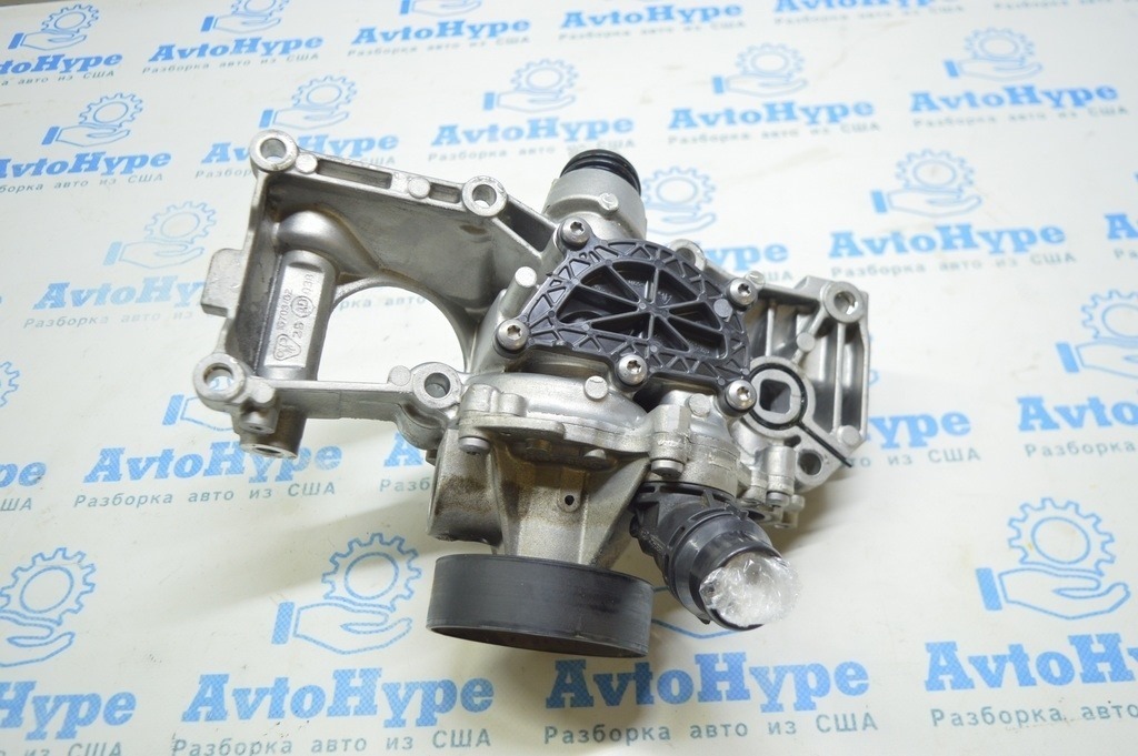 Помпа водяная BMW X3 G01 18-21 3.0 (01) — фото 3