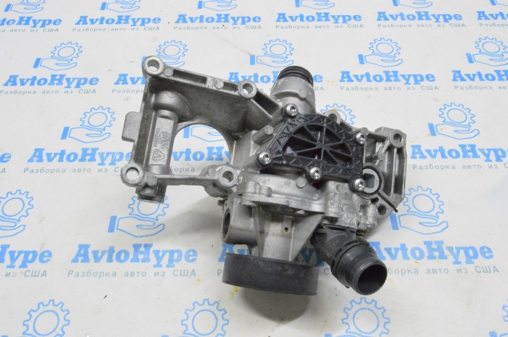 Помпа водяная BMW X5 G05 19-20 3.0T в сборе — фото 2
