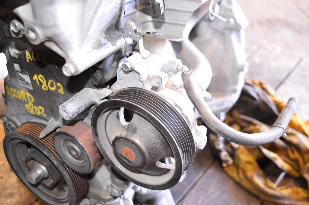 Помпа водяная Honda Accord 18- 1.5T в сборе