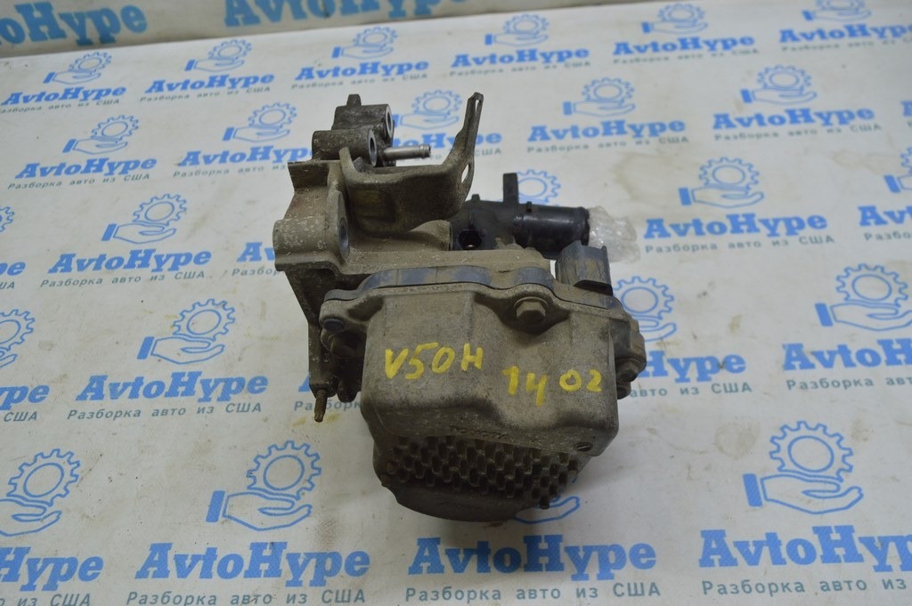 Помпа водяная Toyota Camry v50 12-14 hybrid usa (02)
