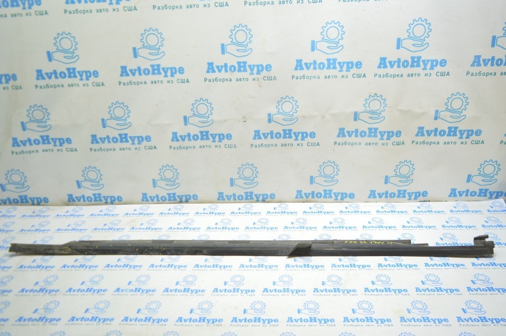 Порог правый Subaru Forester 19- SK (01)