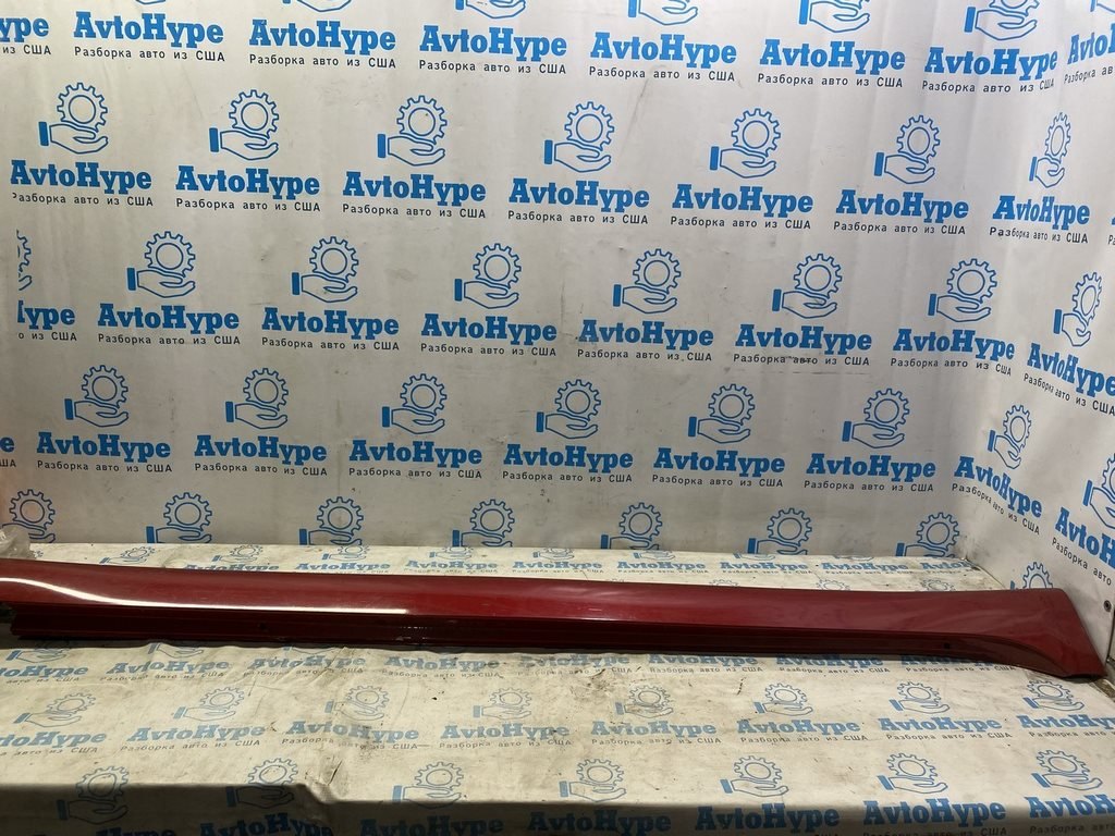 Поріг правий Toyota Camry v40 Ліквід 2 червоний