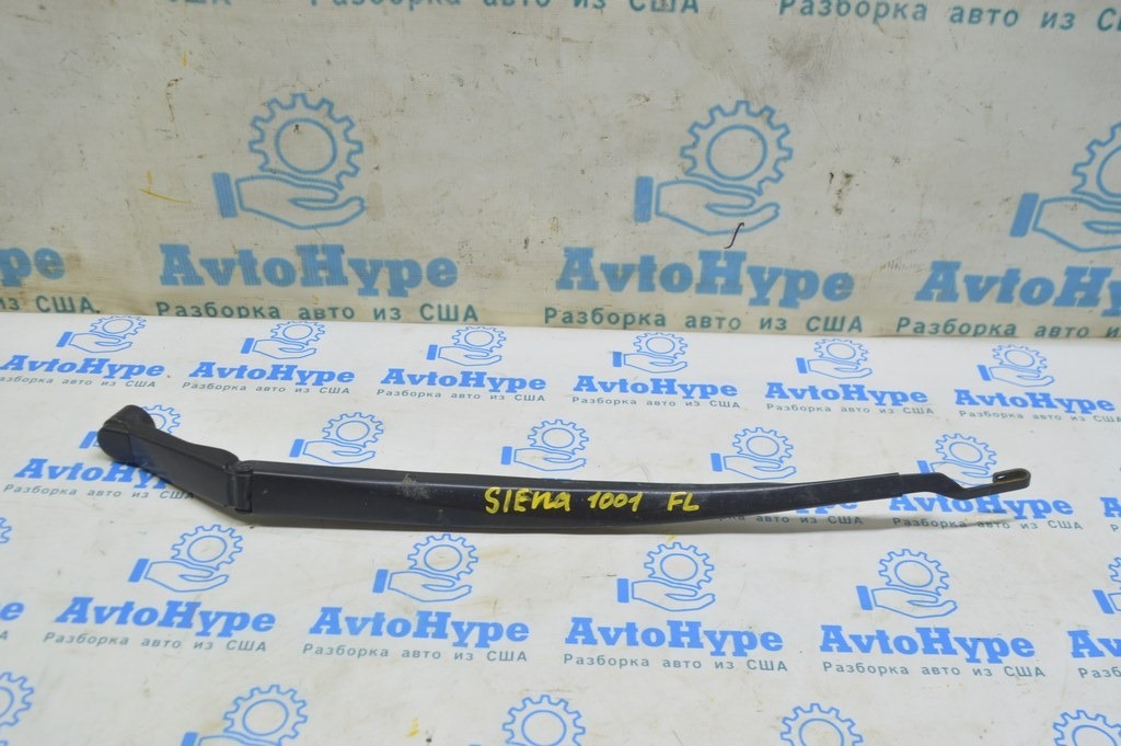 Поводок дворника левый Toyota Sienna 11-20 (01) Реал М