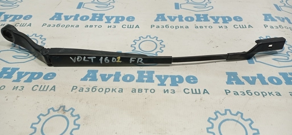 Поводок дворника прав Chevrolet Volt 16-