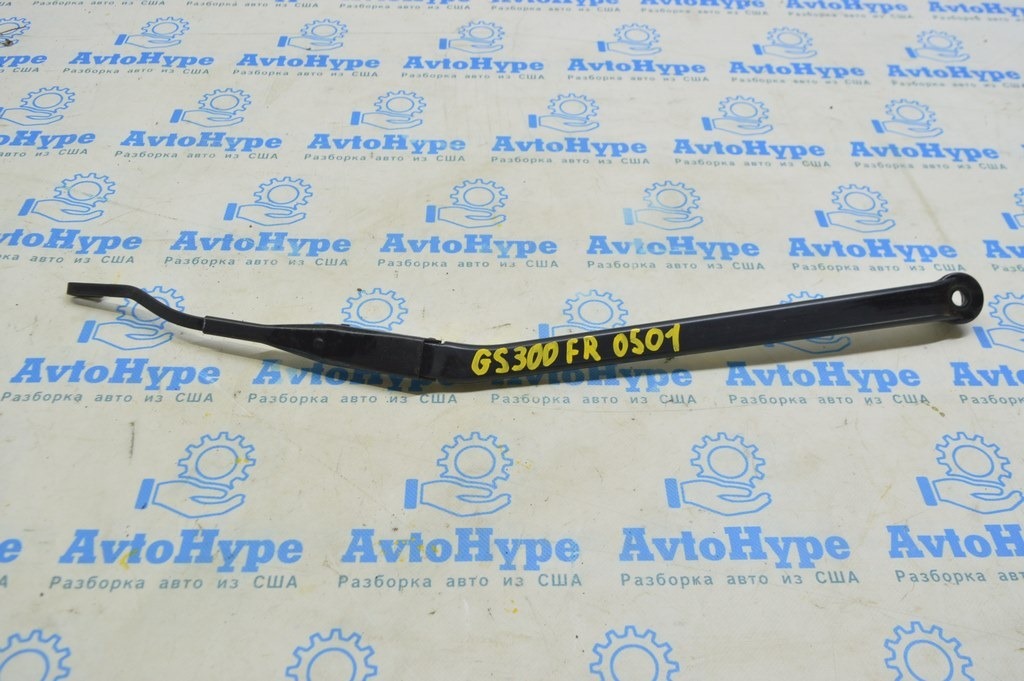 Поводок дворника правый Lexus GS300 GS350 GS430 GS450h 06-11