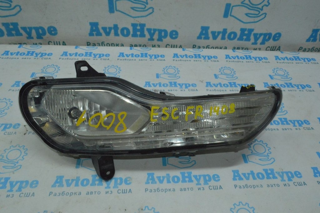 Поворотник прав Ford Escape MK3 13-16 дорест белый с птф (08) деф. крепления