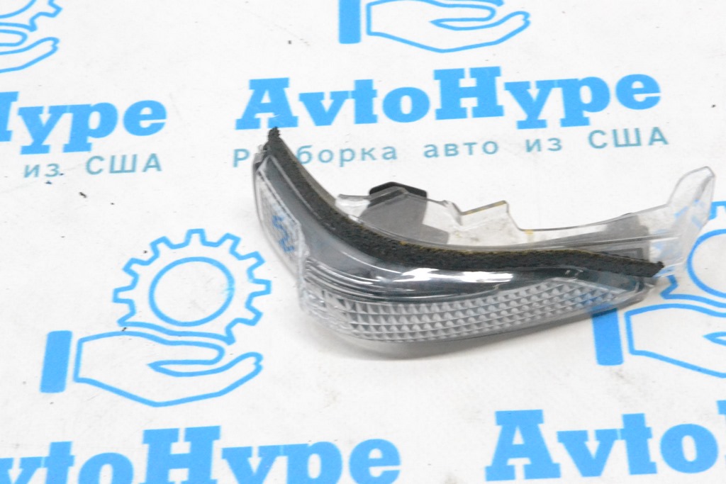Поворотник правого зеркала Toyota C-HR 18-23 (01)