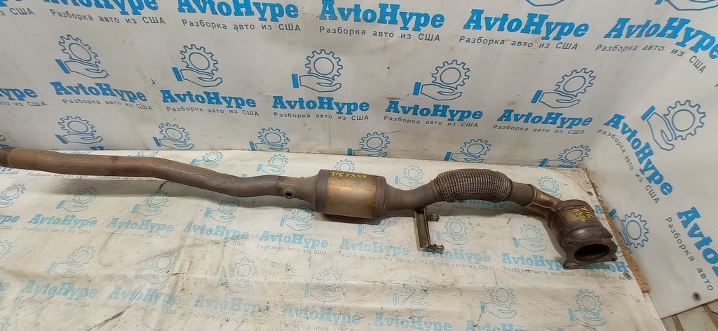Приемная труба с катализатором VW Tiguan 09-17 ( на ней 2 катализатора) 1K0131701DN (02)