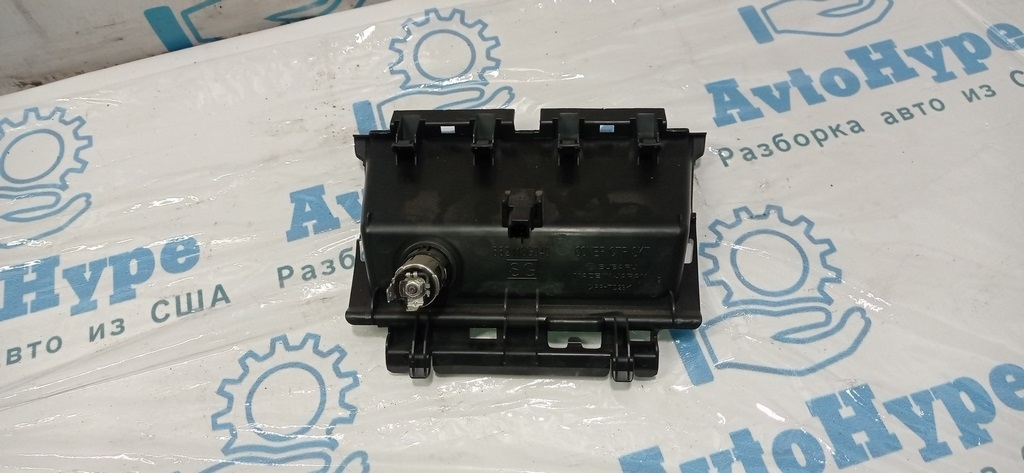Прикуриватель Subaru Forester 14-18 SJ — фото 2
