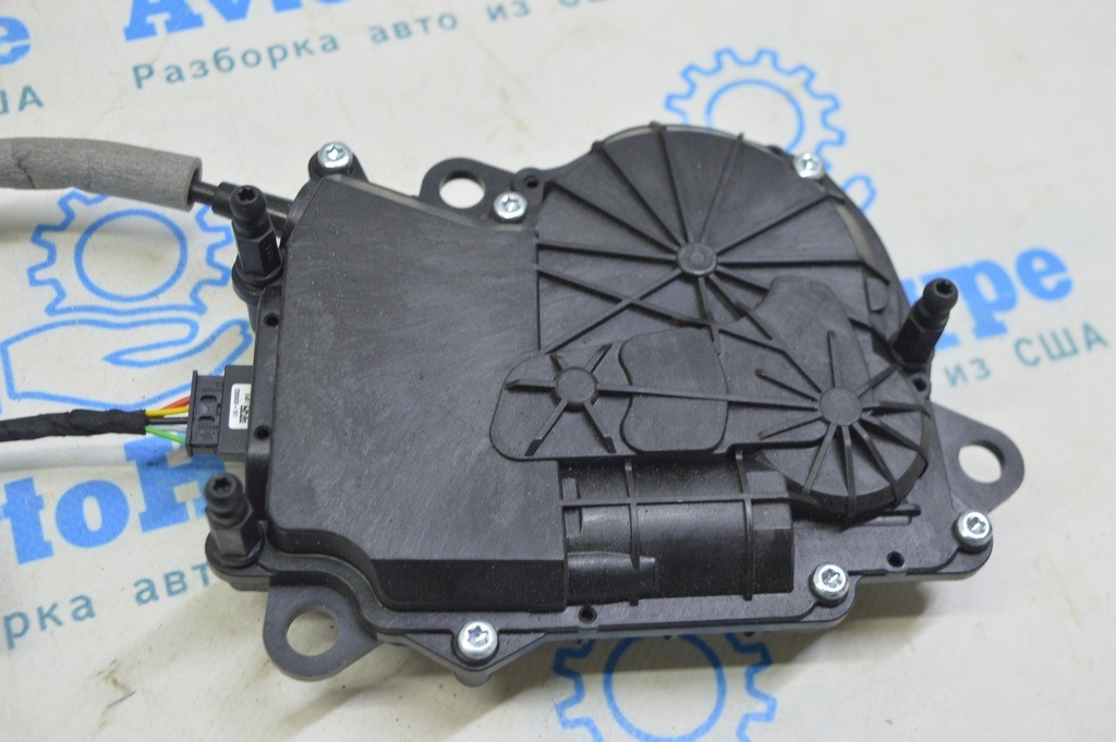 Привод актуатор замка двери багажника BMW X1 F48 16-22 — фото 2