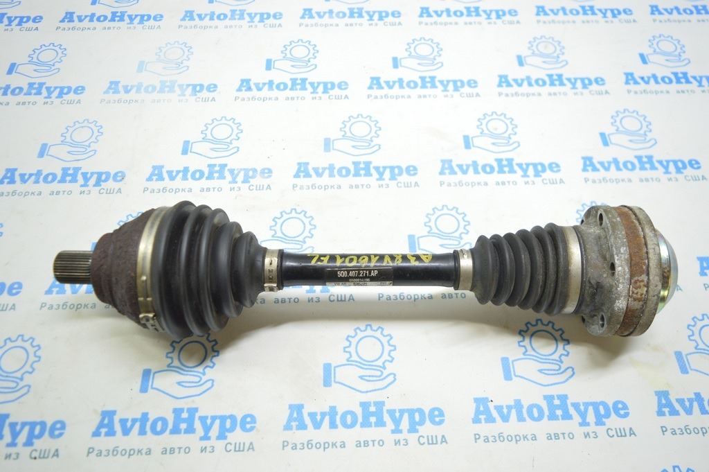 Привод полуось передняя левая Audi A3 8V 15-20 4d 1.8T, 2.0T (02)