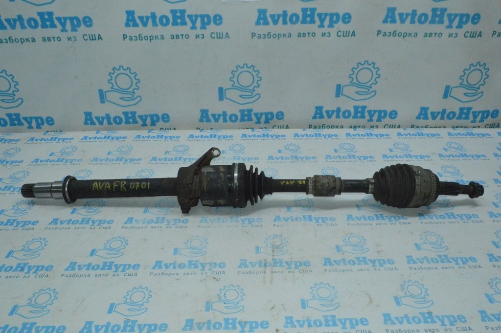Привод полуось передняя правая Toyota Avalon 05-12 (01) с подвесным
