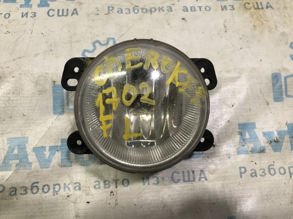 Противотуманная фара птф левая Jeep Cherokee KL 14-18 дорест