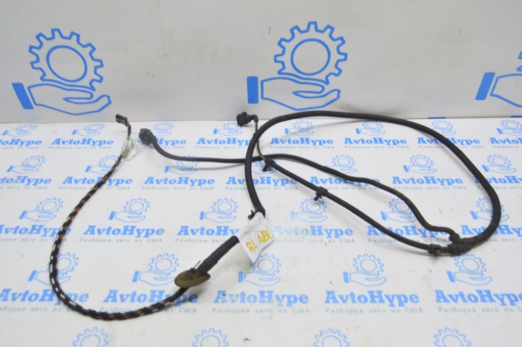 Провод датчика ABS зад лев VW Multivan T5 09-15