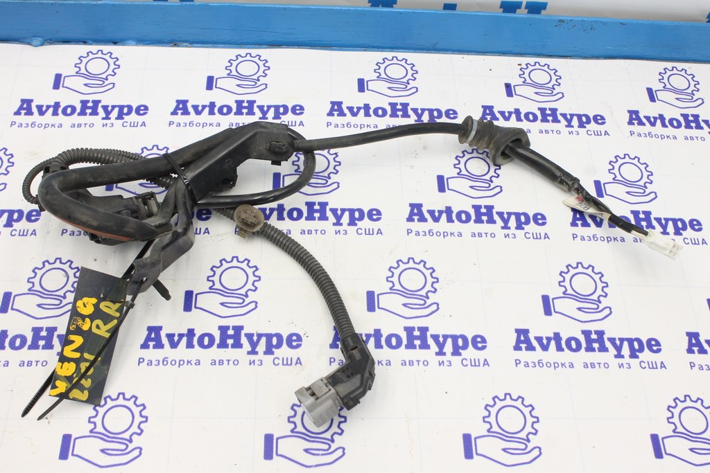 Провод электро ручника правый Toyota Venza 21-24