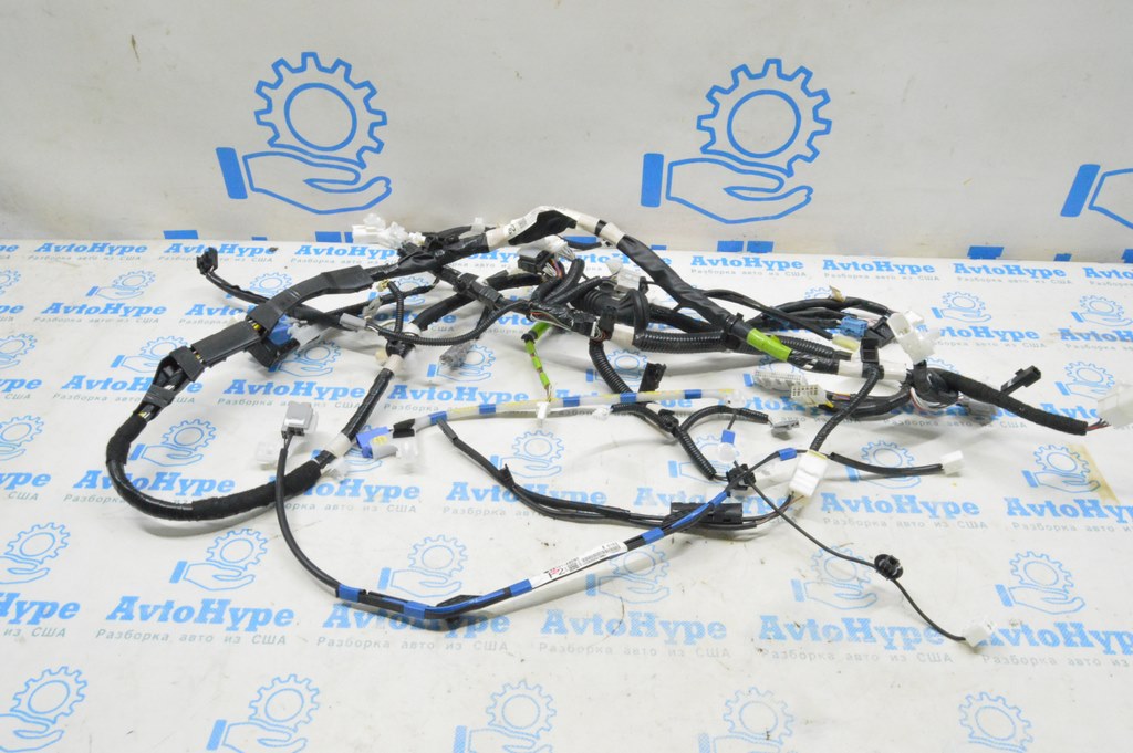 Проводка двери багажника Lexus RX350 RX450h 16-22 (01)