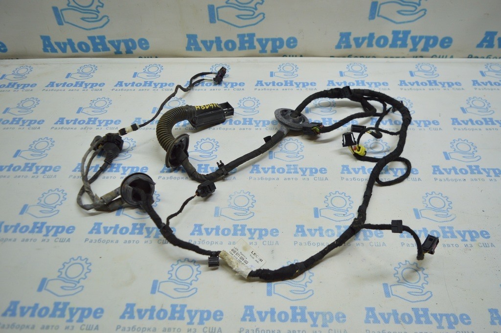 Проводка двери перед лев Audi A8 D4 10-17 (01)