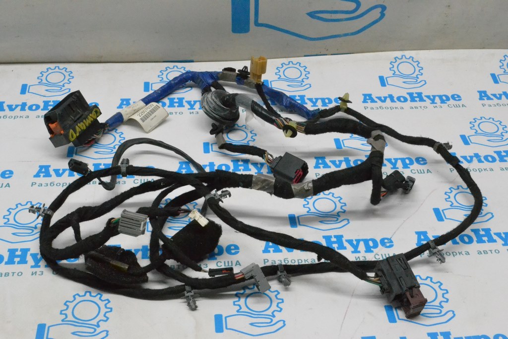 Проводка двери перед лев Chevrolet Camaro 10-15 (01)