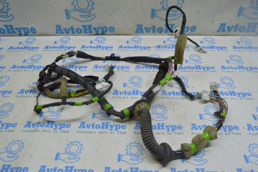 Проводка двери передней левой Lexus RX350 RX450h 10-15 82152-45730