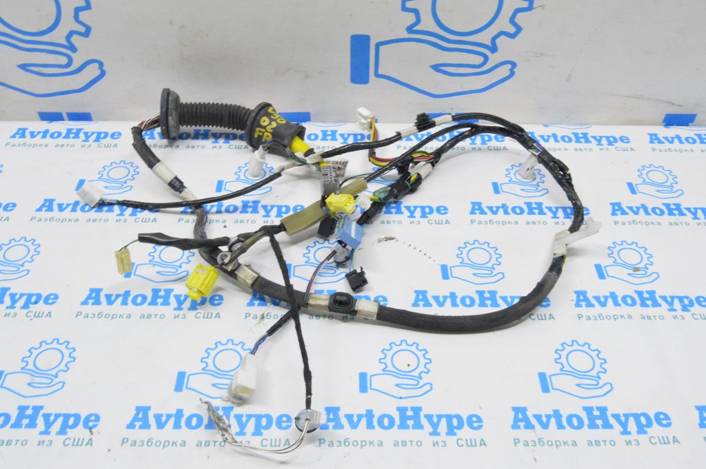 Проводка двери передней правой Toyota Camry v50 12-14 usa\euro под keyless (02)