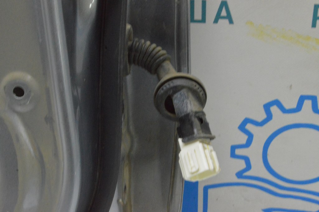 Проводка двери зад лев Honda CRV 07-11