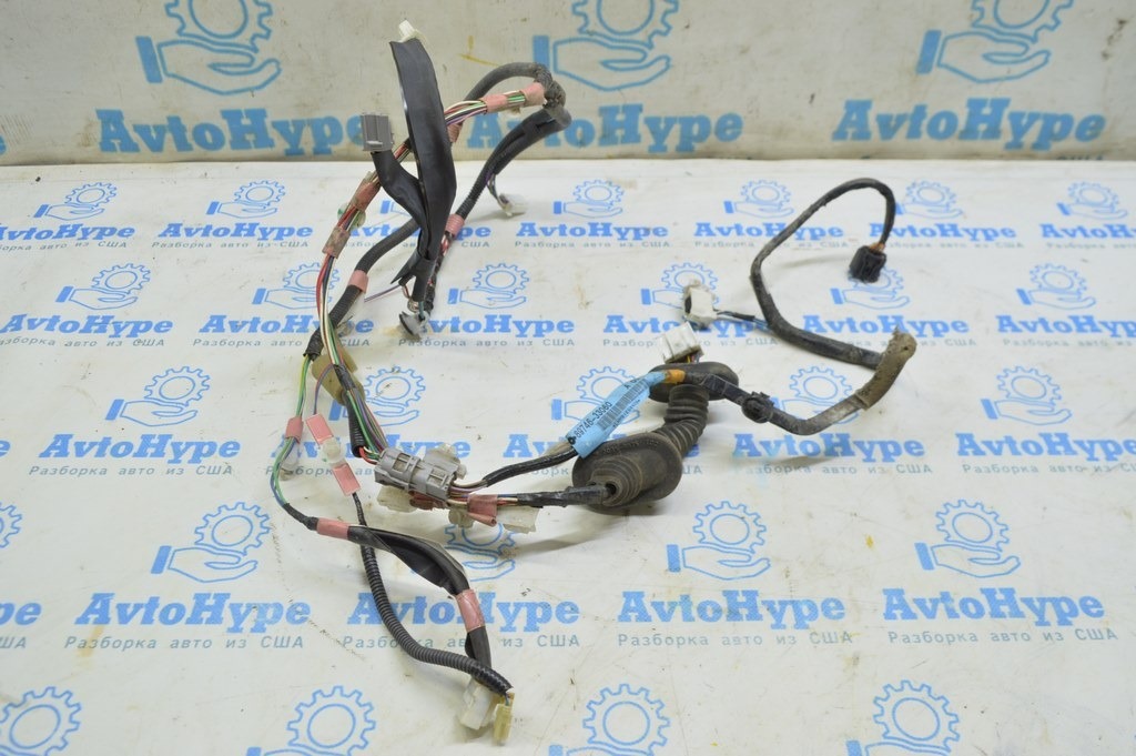 Проводка двери зад прав Lexus ES350 07-12