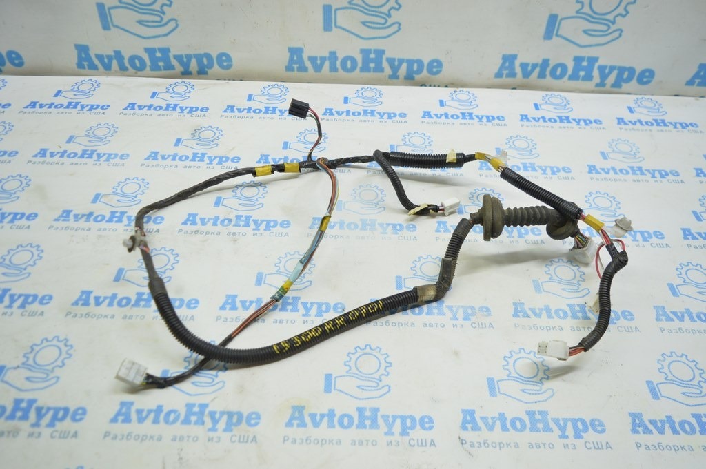 Проводка двери зад прав Lexus IS250/IS300/IS350 06-13 черн