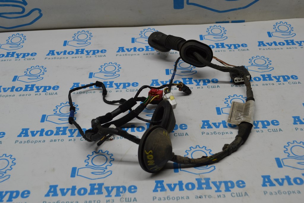 Проводка двери задняя правая Hyundai Sonata 11-15 (02)